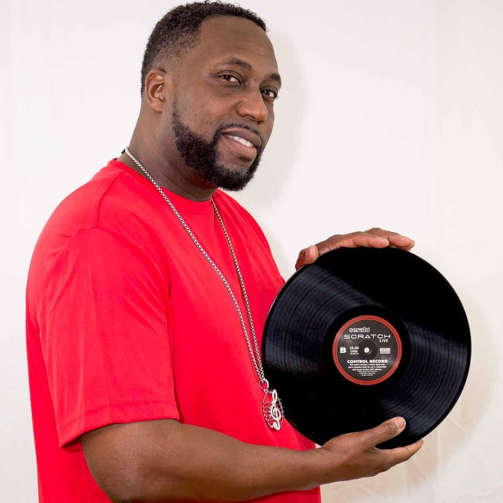 iKONz Ent. - DJ Daddy Dre