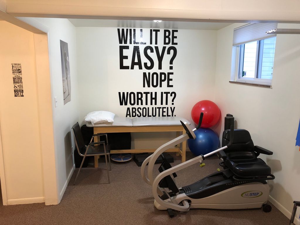 One therapist/trainer to one client