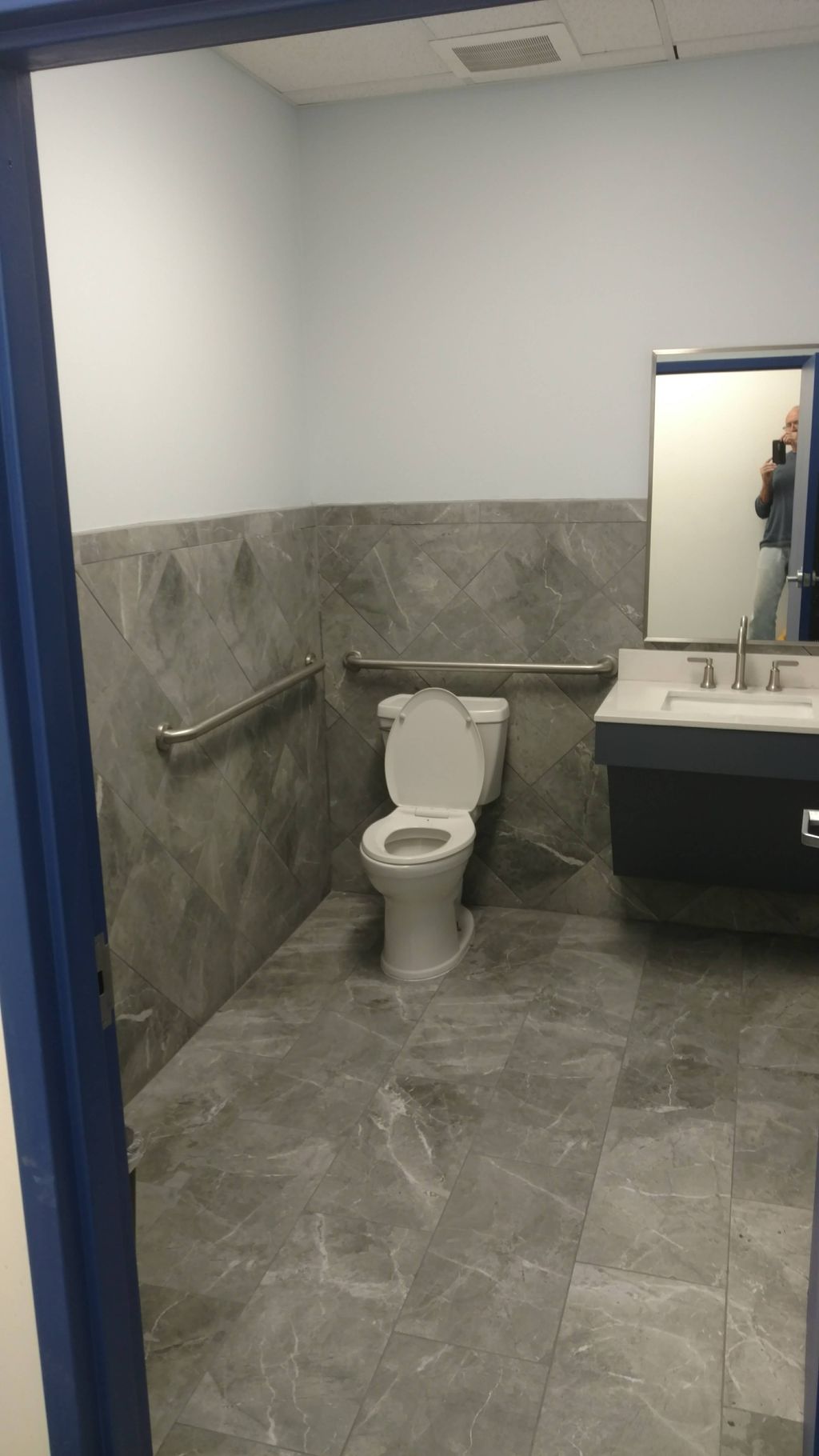  (After)  ADA compliant 