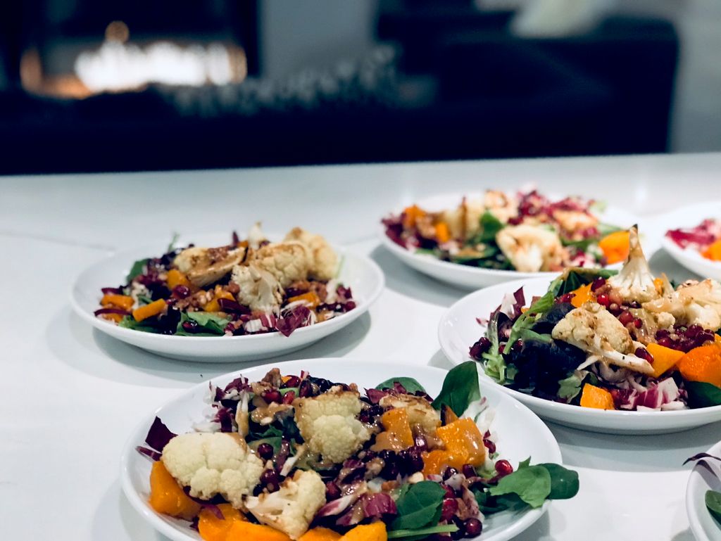 Seasonal salad .
Bitter greens, maple-roasted butt