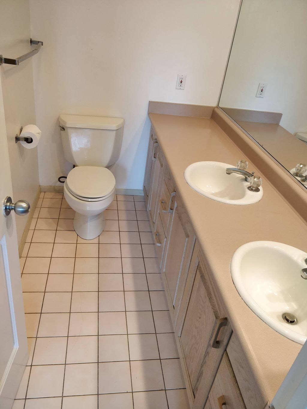 cleaned bathroom