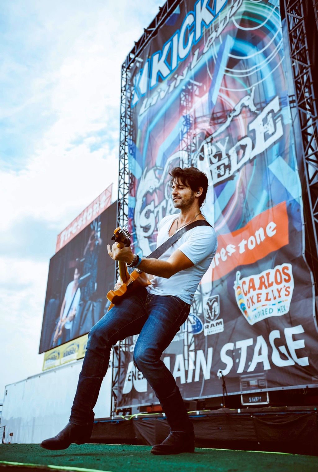 Opening for Morgan Wallen and Jason Aldean at Coun