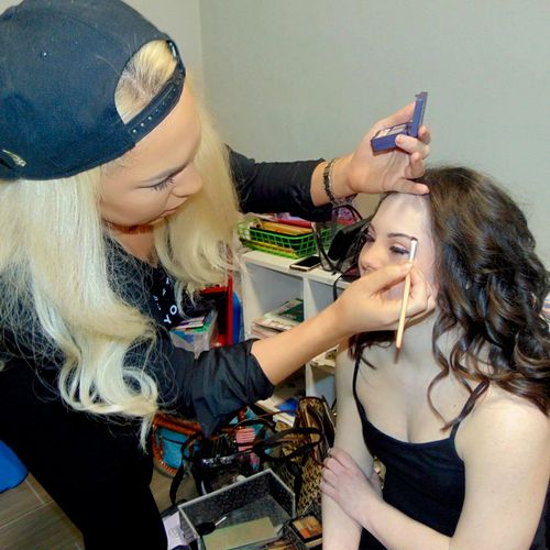 Makeup Artistry Lessons