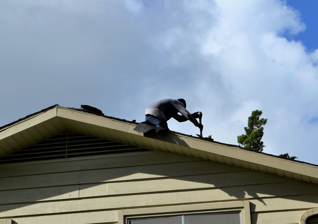 Repairing a Leaking Roof