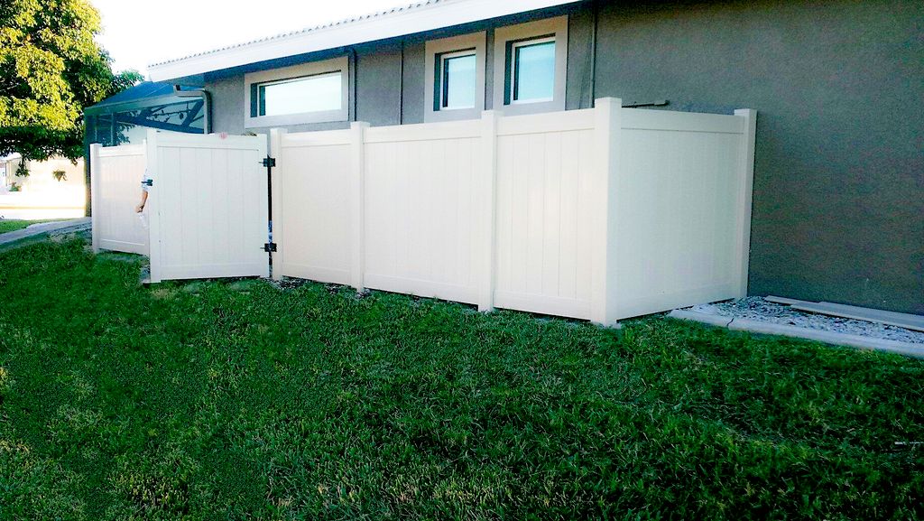Garbage/ Side Enclosures