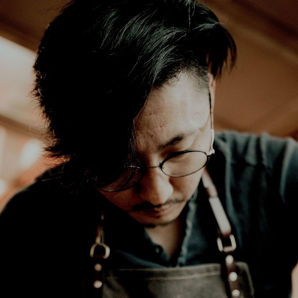 E. Paik Custom Shop