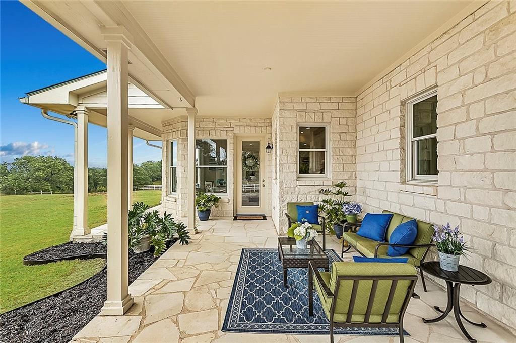 Dripping Springs porch (after)