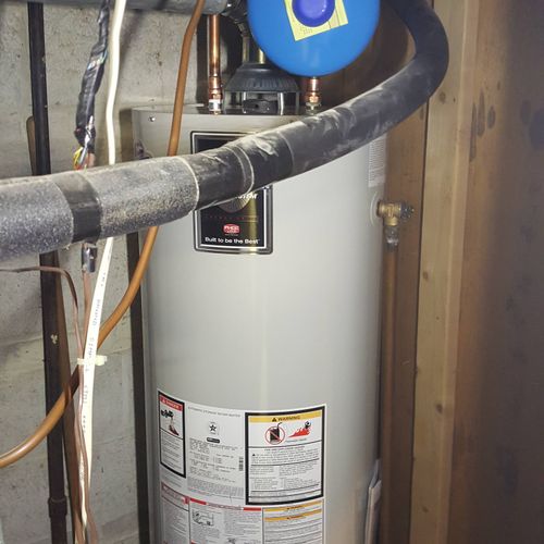new installed water heater & expansion tank