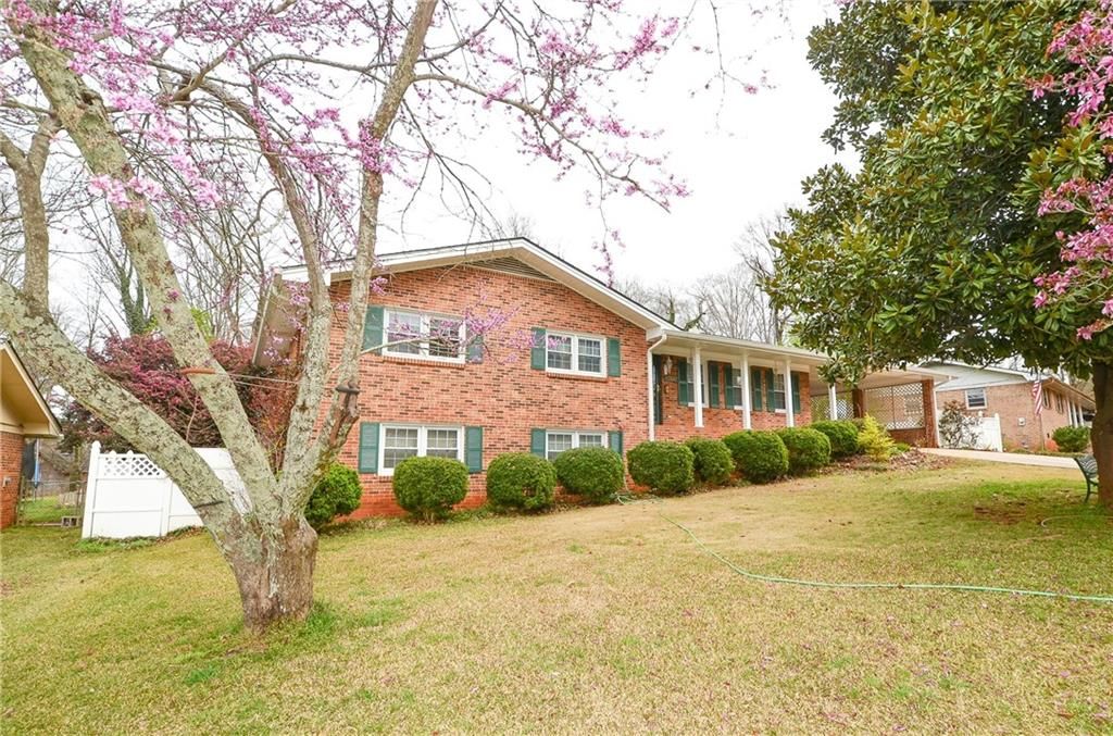 SOLD in Stone Mountain!