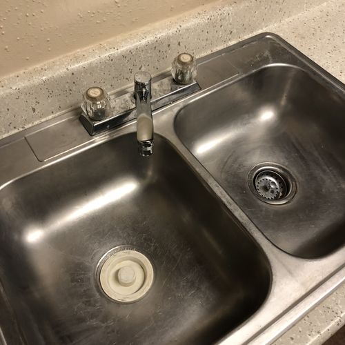 Clean Kitchen Sink