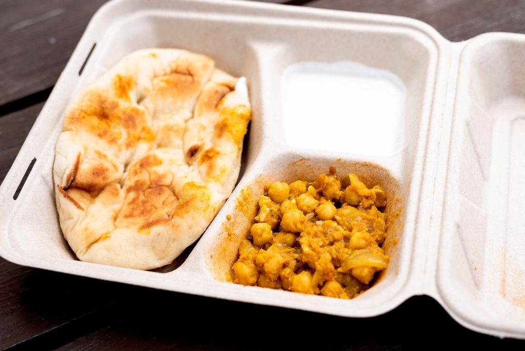Garlic Naan with Veg Curry