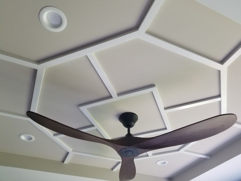 Custom ceiling moulding