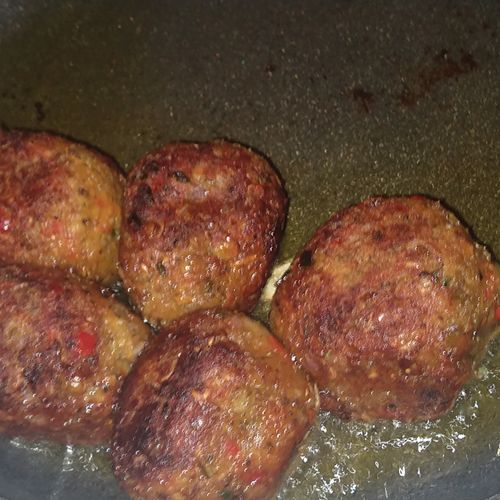 Meatless lentil balls