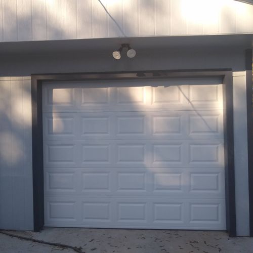Garage Door Co. did a great job and prompt.