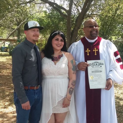 Bishop Moten provided the best ceremony my husband