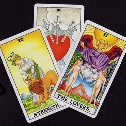 Psychic Tarot Card Reader