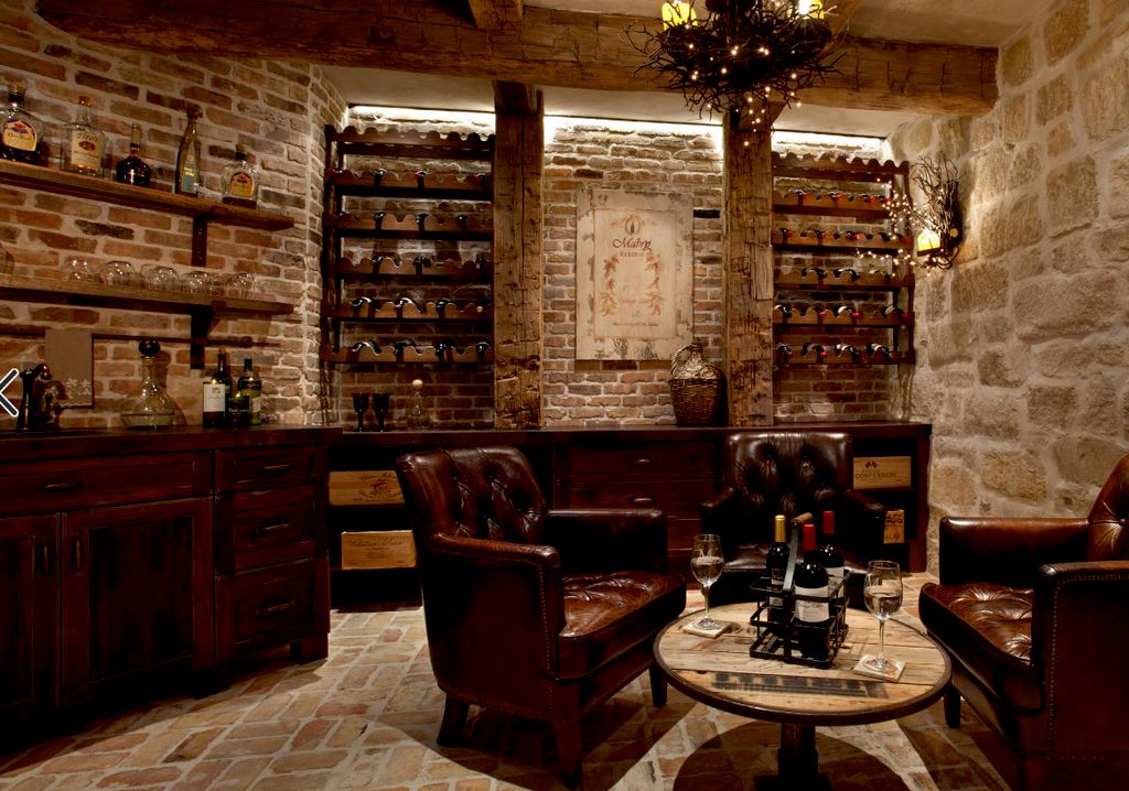 Sedona AZ  - tasting room