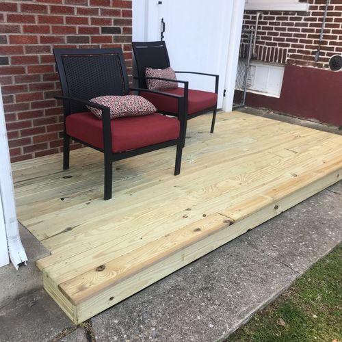 Travis built a deck in the front of my house. I’ve