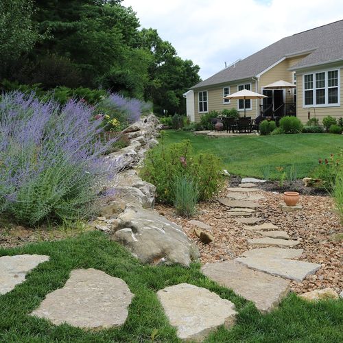 Quiet Village Landscaping Saint Louis, MO Thumbtack