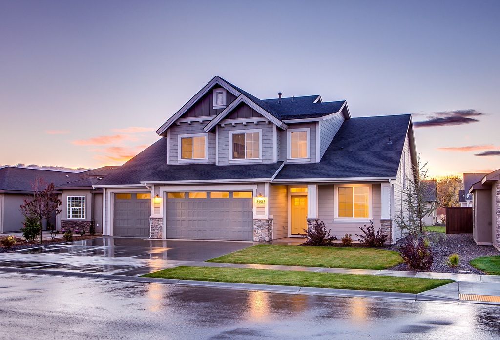 🏠 Expert Home Appraisers available on call!