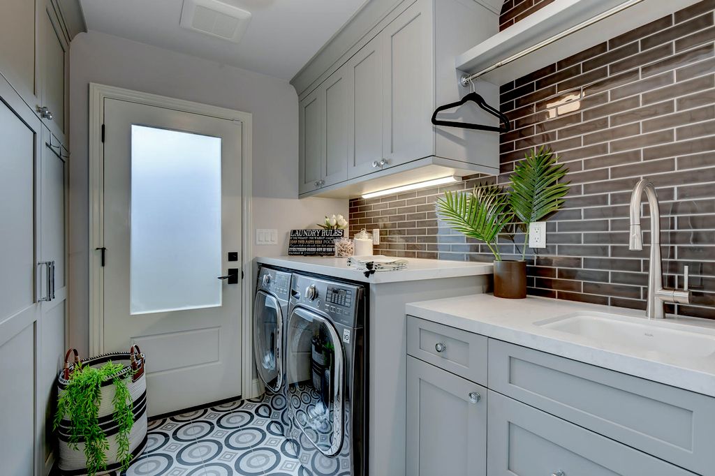 Laundry room remodel 