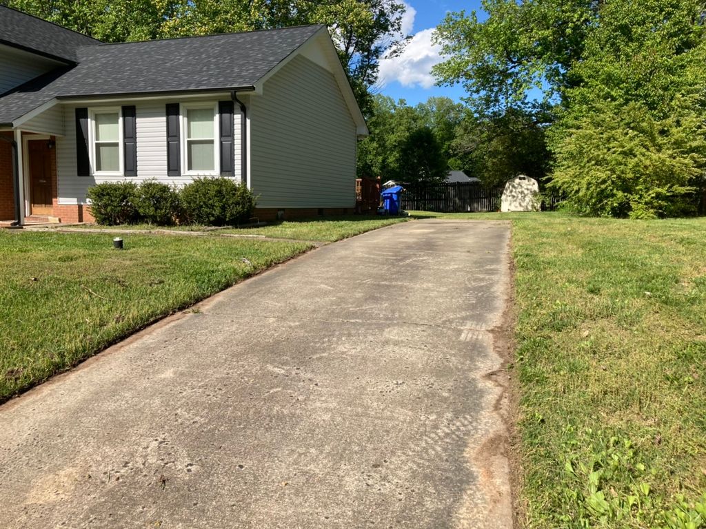 Got this hardscaping cleaned up and looking good