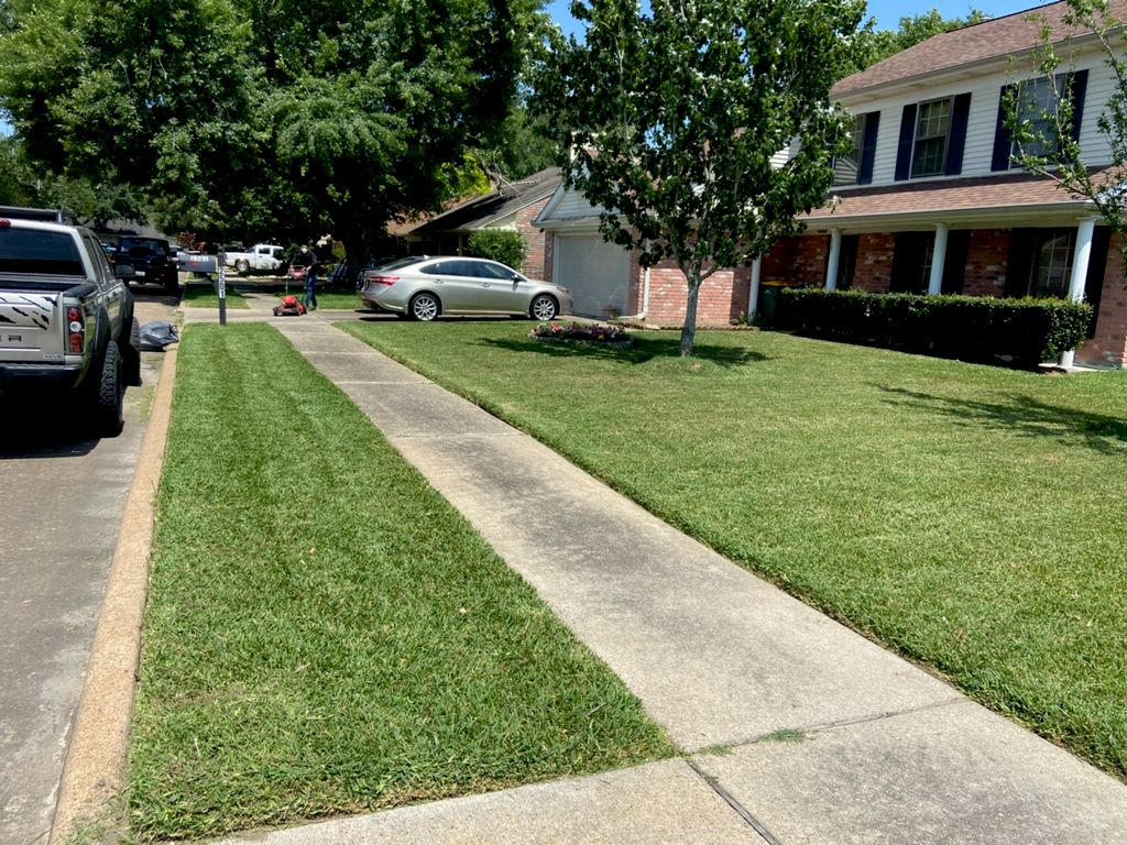 Houston LawnCare
