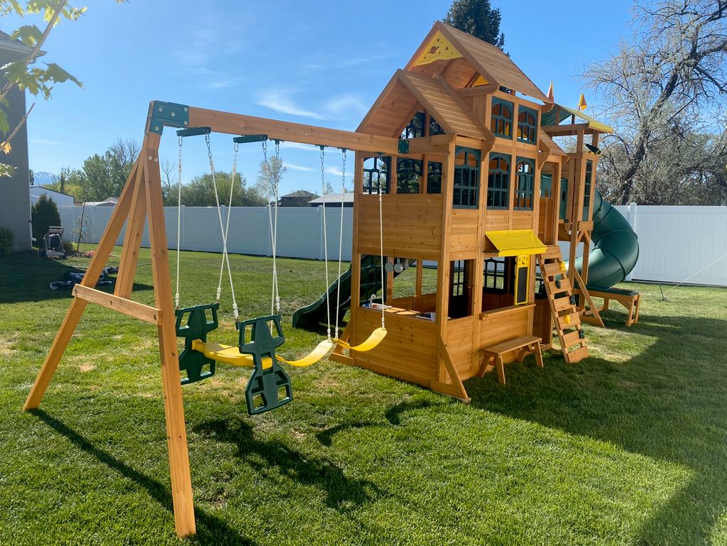 Play Equipment Construction and Assembly