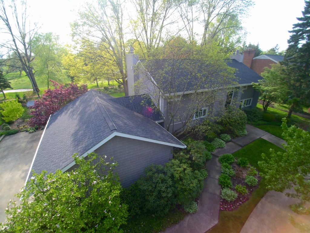 Roof and siding replaced in Jackson Township, OH
