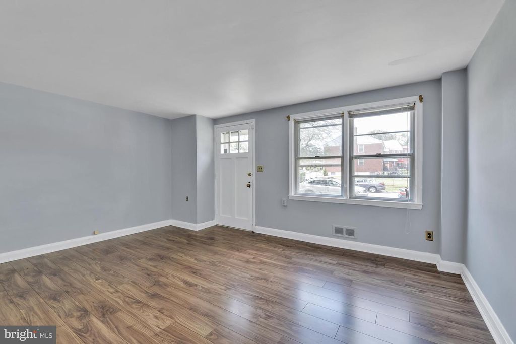 787 Yale Ave Rental
