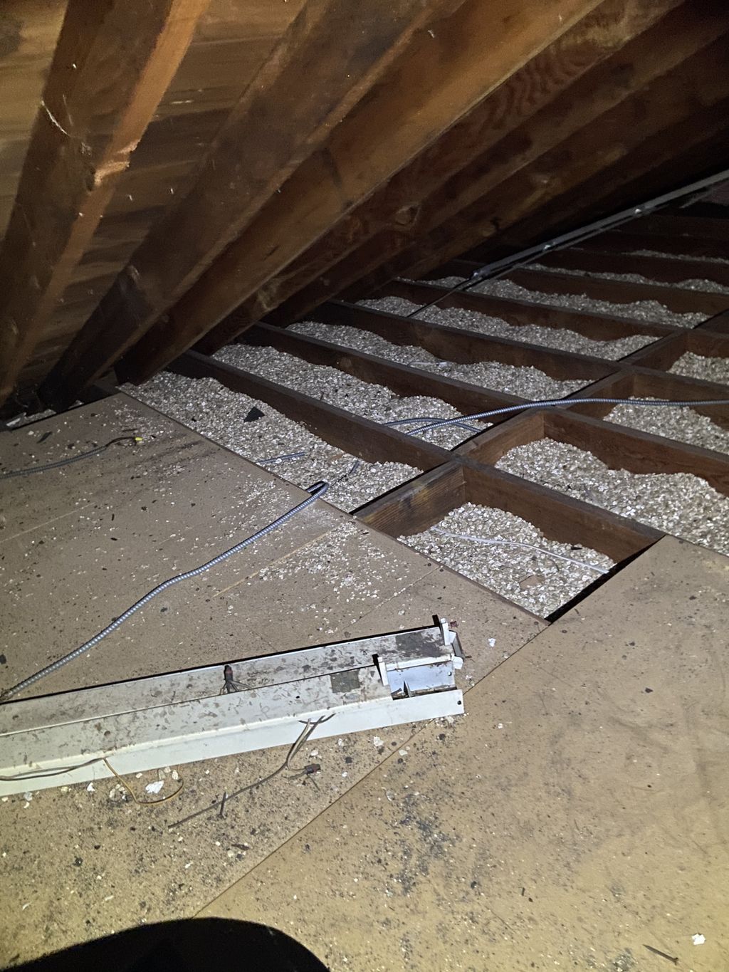 Vermiculite Insulation