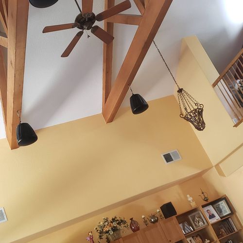 hanging speakers in living room 