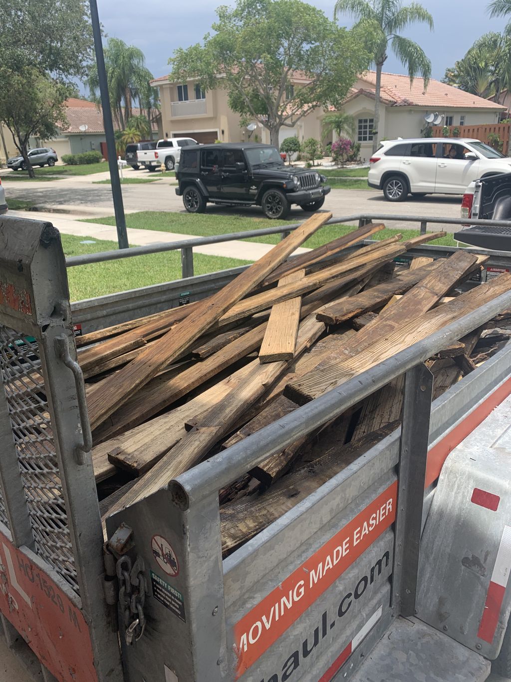 98 JUNK REMOVAL - Fort Lauderdale, FL