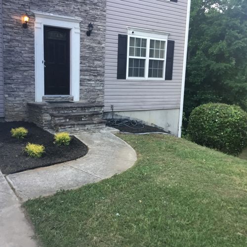The Loudermilks did an awesome landscaping  job at