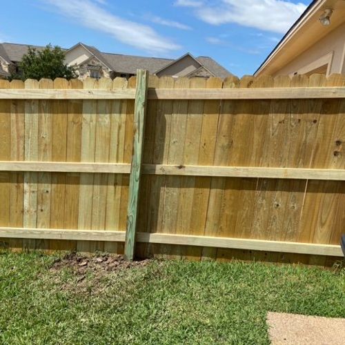 Jonny did an excellent job on our fence replacemen