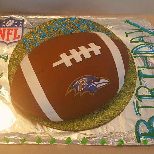 Sana made me an amazing football birthday cake.. i