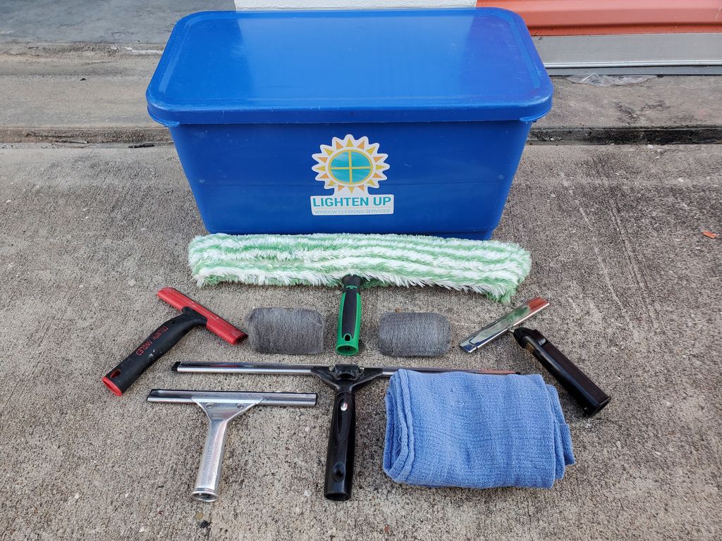 Tools used for out detailed hand cleanings. 