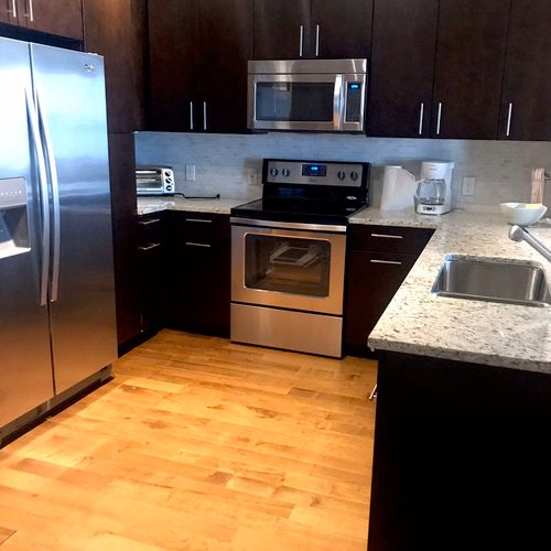 Spotless clean kitchen!