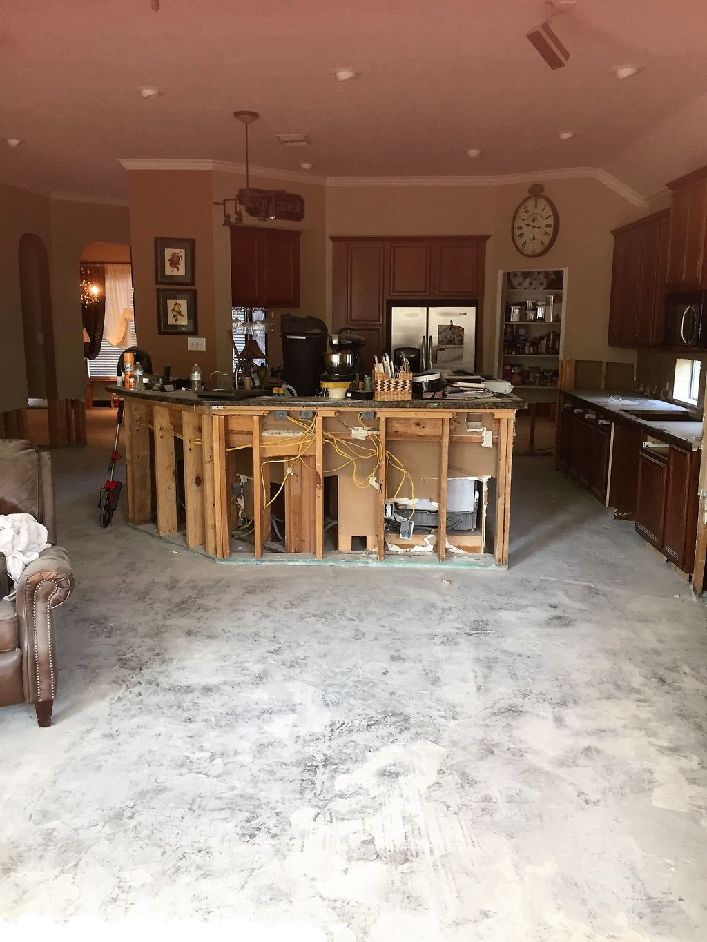 kitchen before remodeling