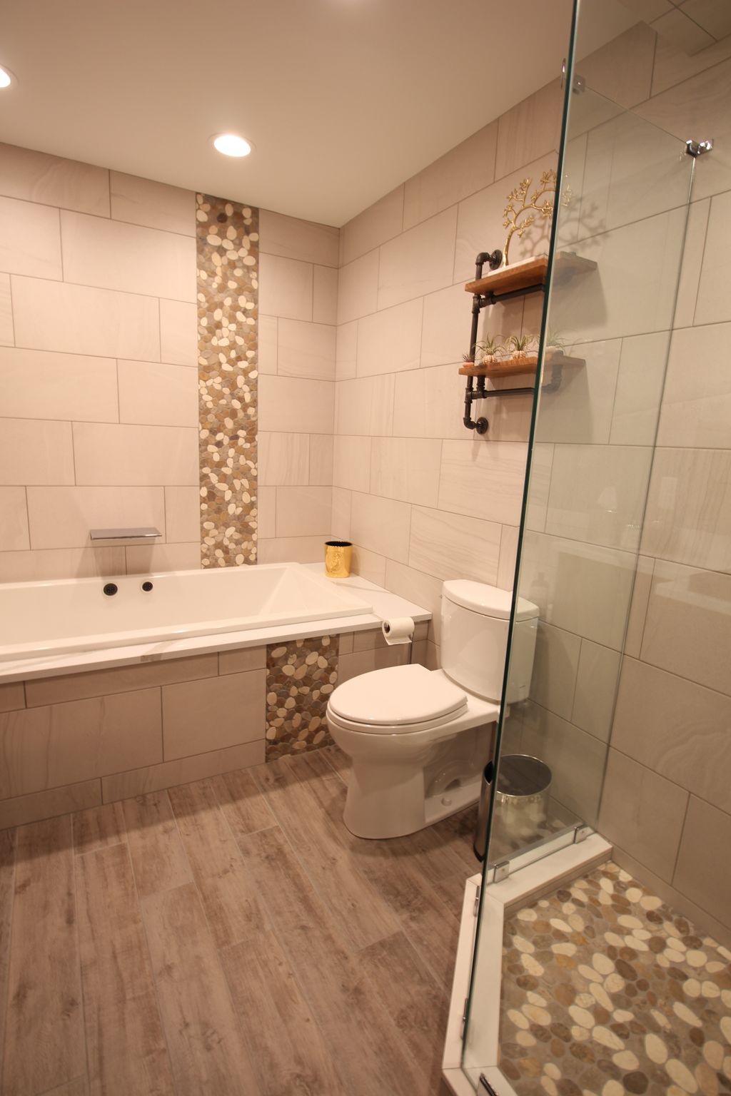Luxury bath with soaking tub.