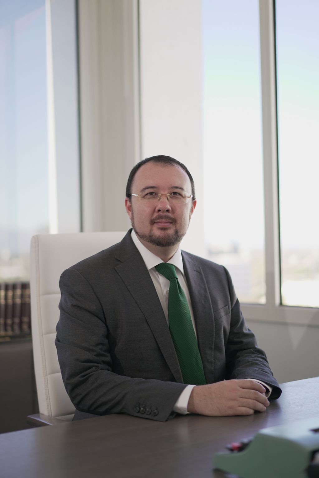 Attorney Michael Lee