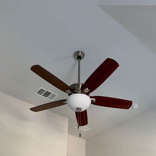 José is very nice and complete 3 ceiling fans inst