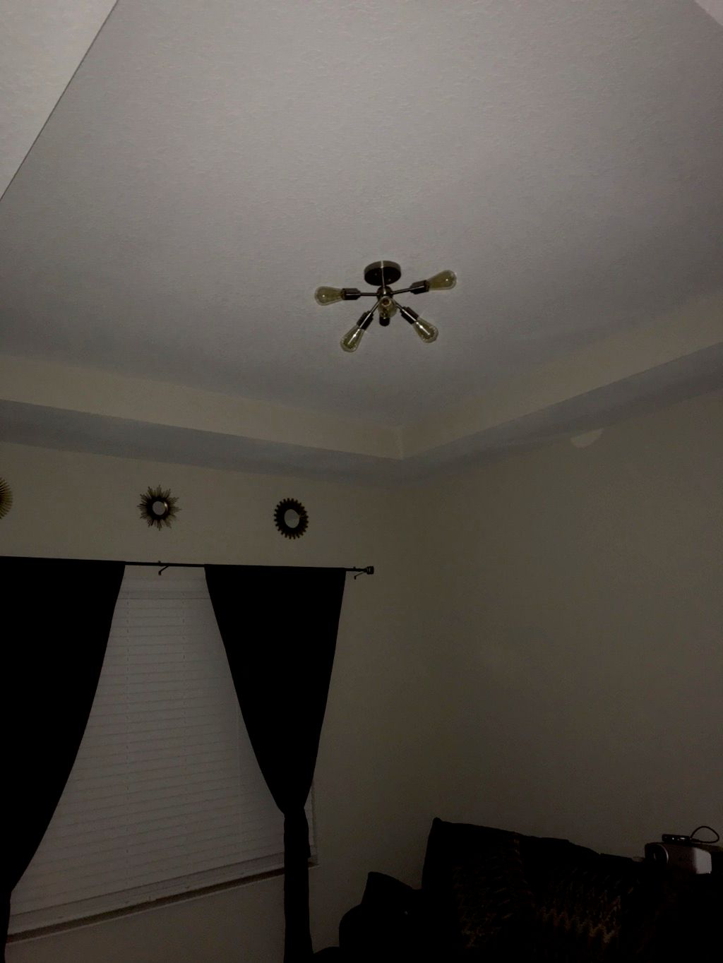 Light fixture installation 