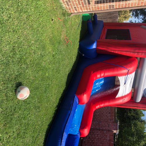 Set up the bounce house and hauled it away. Great 