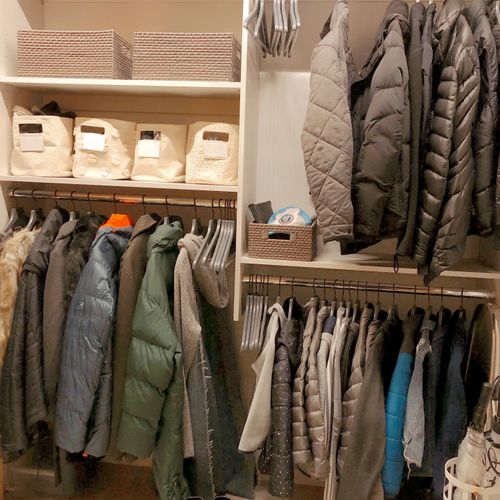 Dumbo: coat closet