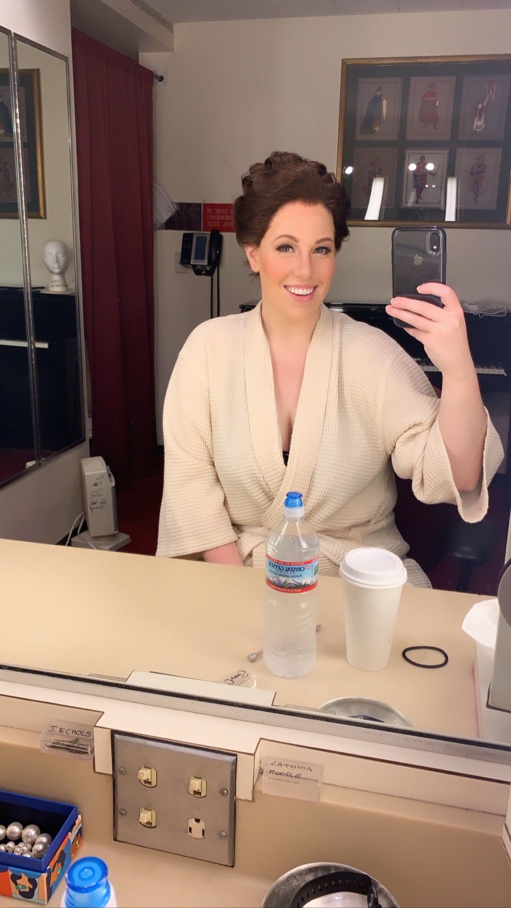 Dressing room selfie at the Metropolitan Opera dur