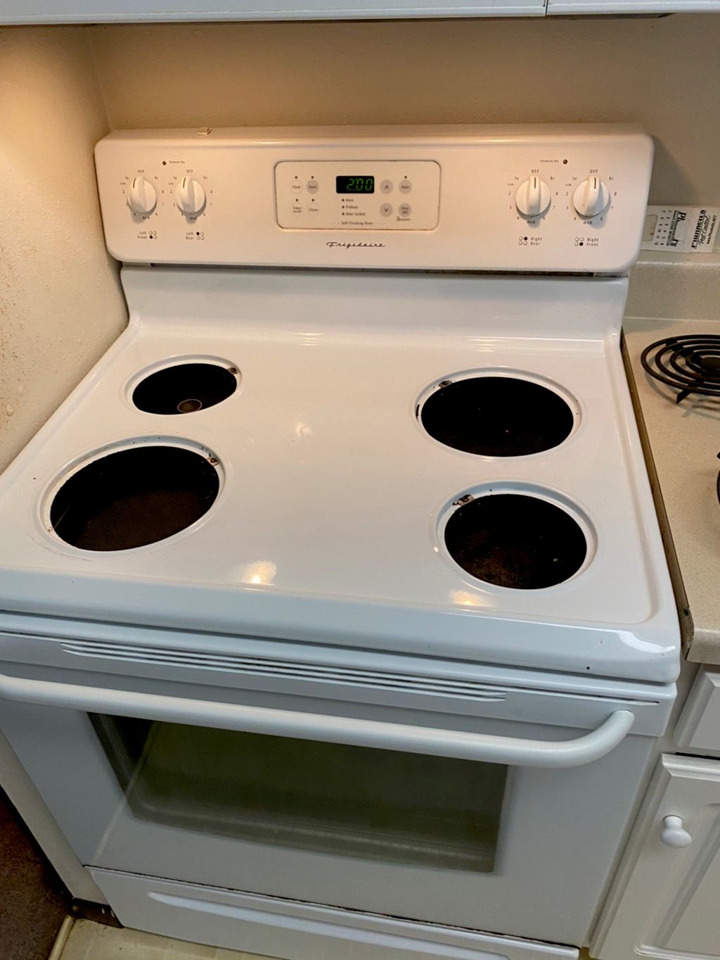 The stove after a lot of elbow grease!!