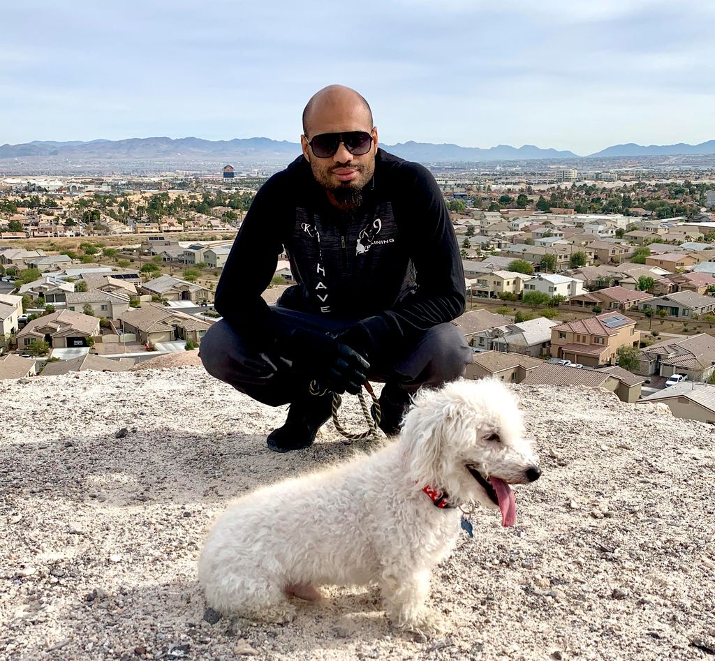 K-9 Adventure Hikes