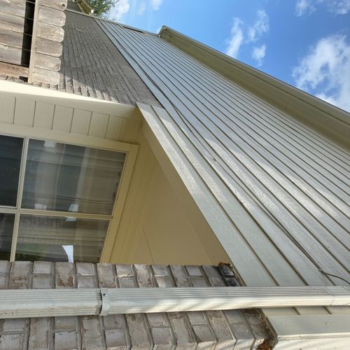 (Siding repair) He was very professional and knowl