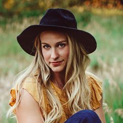 Lark Bunting Photography
